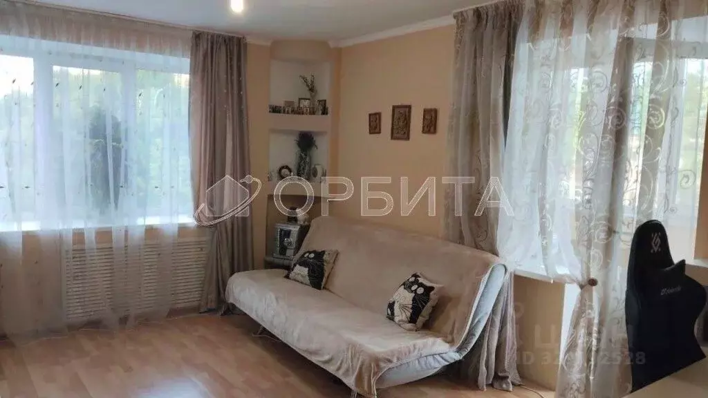 2-к кв. Тюменская область, Тюмень ул. Мельникайте, 131 (46.1 м) - Фото 1