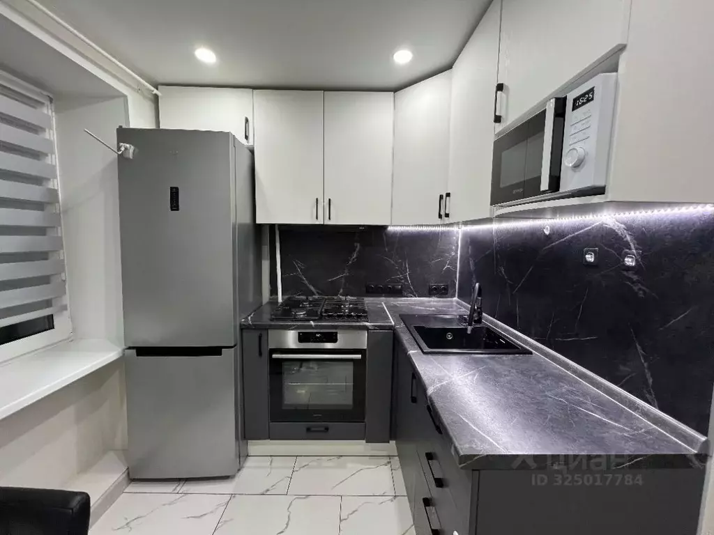 2-к кв. Московская область, Наро-Фоминск ул. Латышская, 7 (46.0 м) - Фото 1