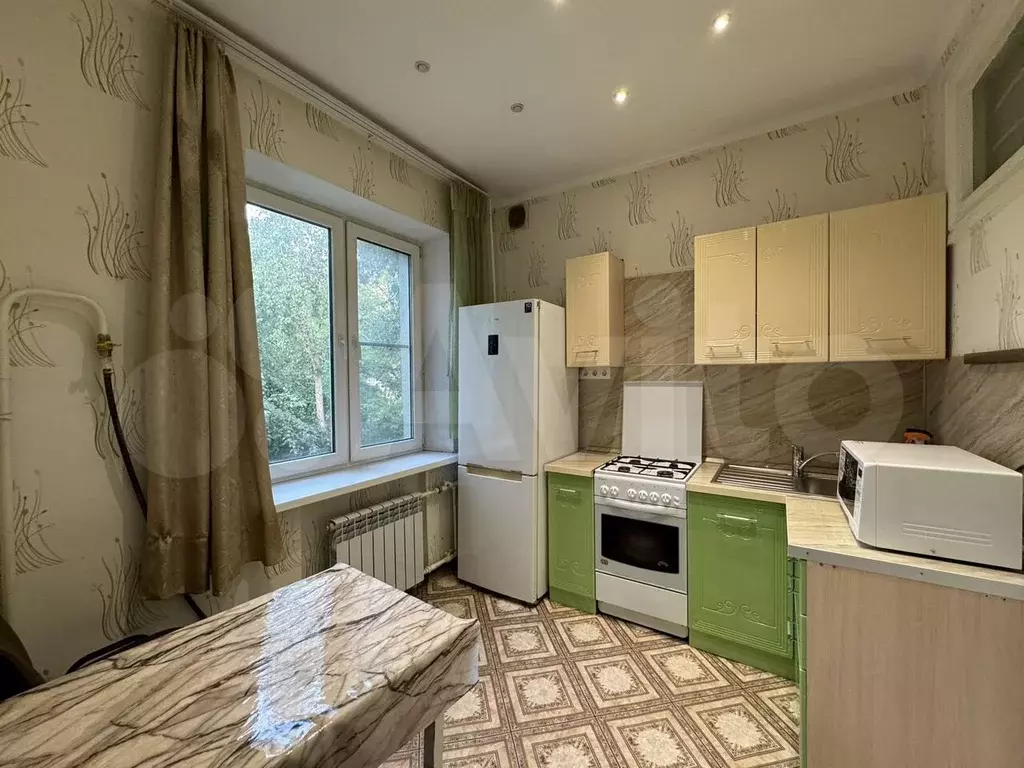 2-к. квартира, 46 м, 5/5 эт. - Фото 0