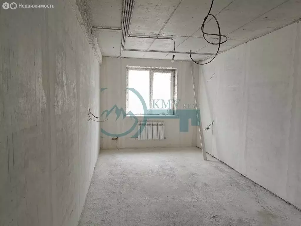 3-комнатная квартира: Ставропольский край, Ессентуки (94 м) - Фото 1
