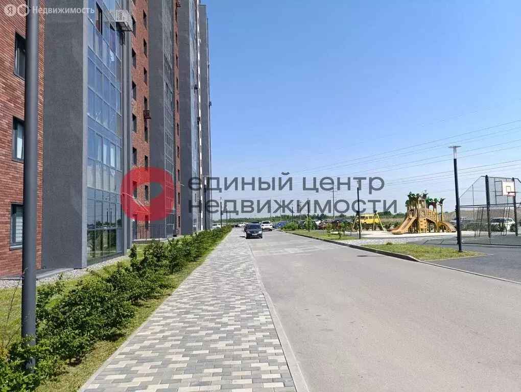 3-комнатная квартира: Тюмень, Алматинская улица, 12 (93.99 м) - Фото 1