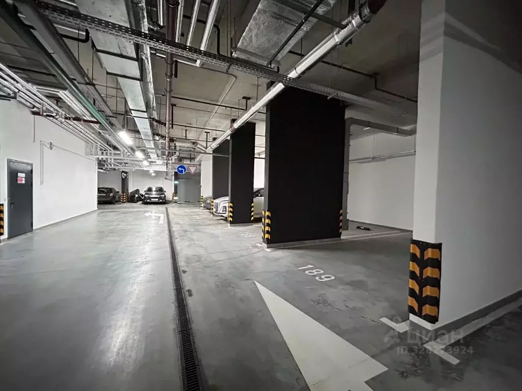 Гараж в Московская область, Красногорск Опалиха мкр, аллея Золотая, 1 ... - Фото 2