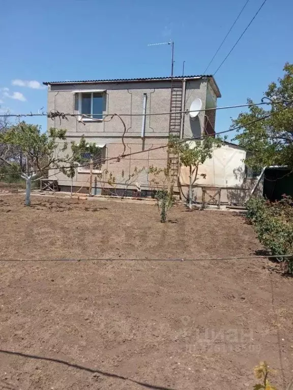 Дом в Крым, Саки ул. Заводская (60 м) - Фото 1