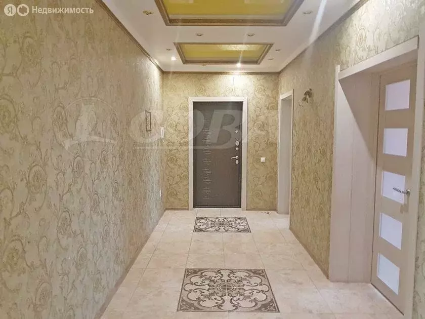 3-комнатная квартира: Тюмень, Малая Боровская улица, 28к1 (105 м) - Фото 0
