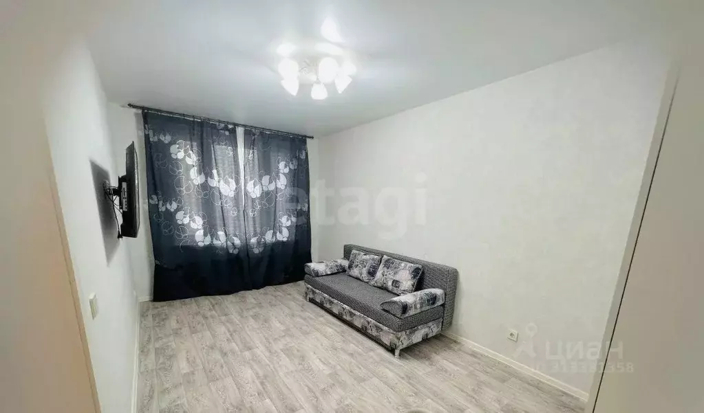 1-к кв. Татарстан, Казань ул. Натана Рахлина, 15к3 (35.0 м) - Фото 1