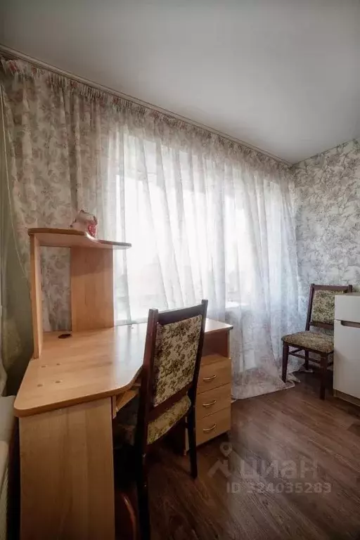 2-к кв. Смоленская область, Смоленск ул. Октябрьской Революции, 13 ... - Фото 2