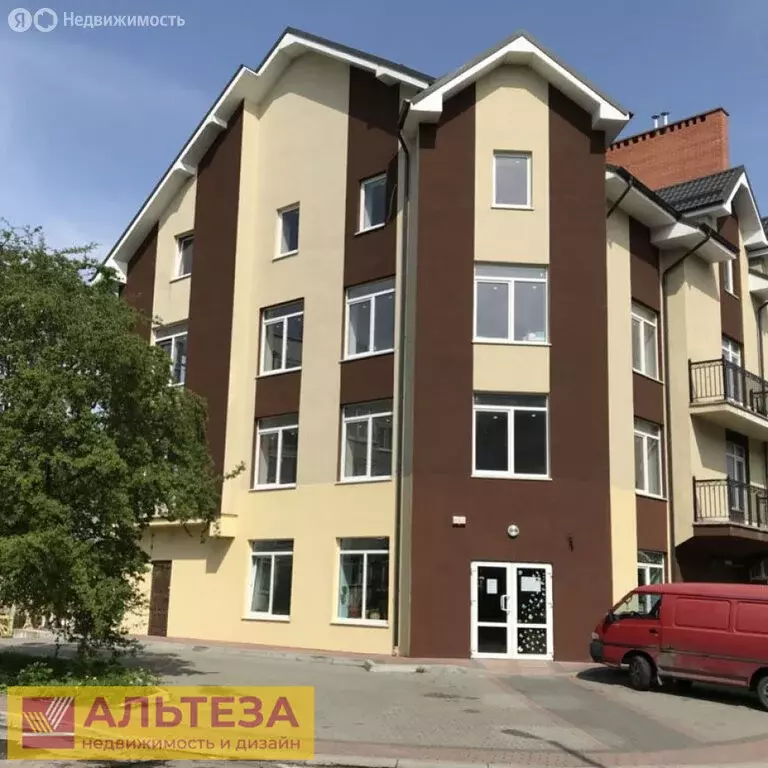 4-комнатная квартира: Светлогорск, улица Гоголя, 6А (155 м) - Фото 0