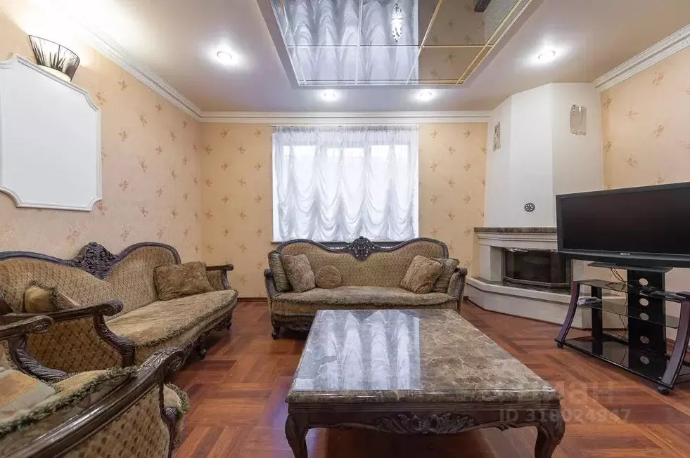 Дом в Москва д. Ватутинки, Искра-2 СНТ, ул. Березовая (434 м) - Фото 1