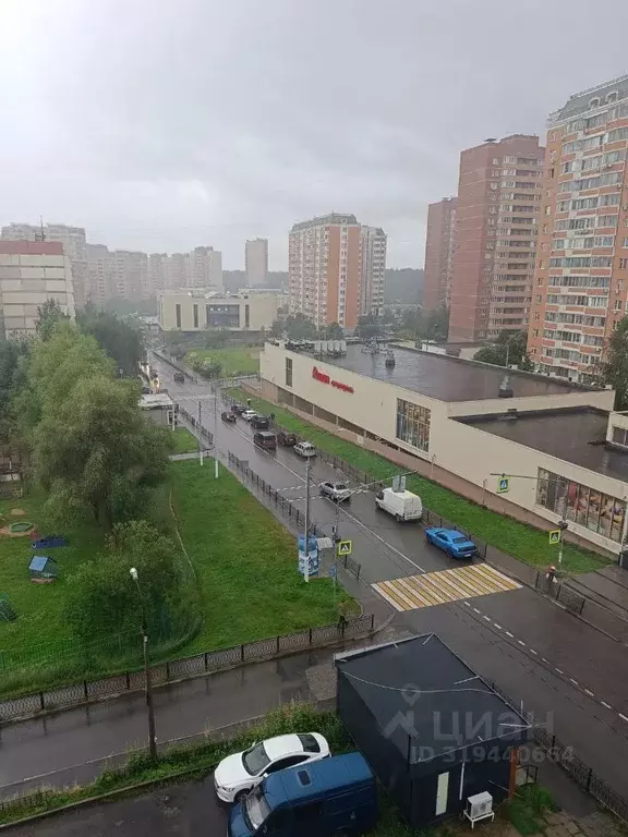 2-к кв. Московская область, Красногорск ул. Братьев Горожанкиных, 26 ... - Фото 0