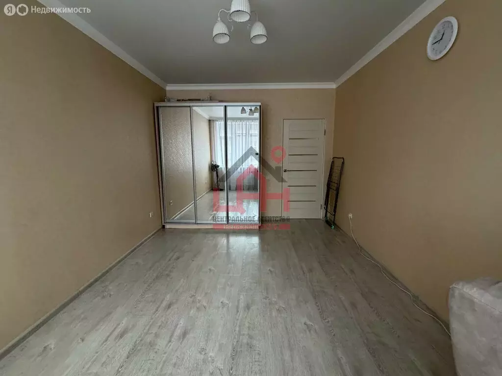 3-комнатная квартира: Ессентуки, улица Орджоникидзе, 84к6 (78.2 м) - Фото 2