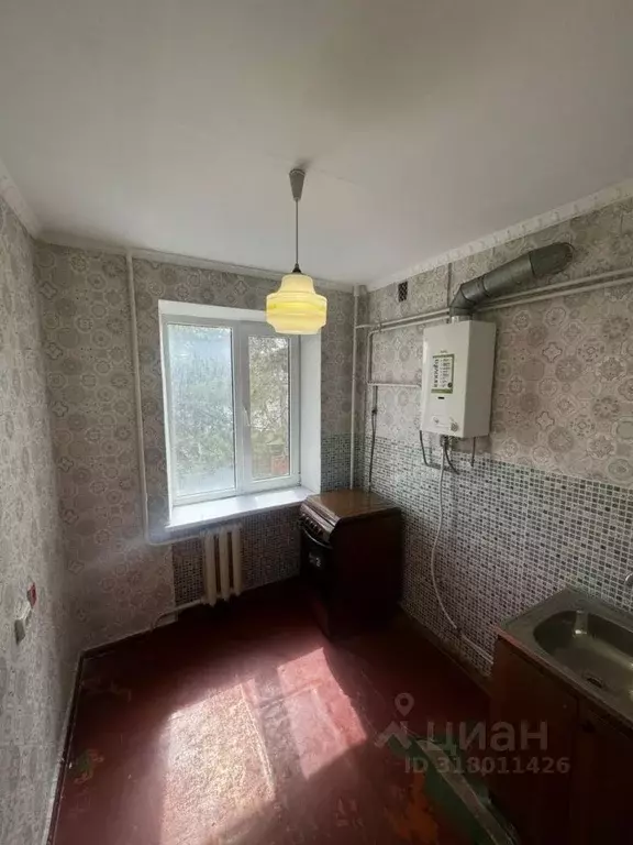 1-к кв. Крым, Симферопольский район, Молодежное пгт ул. Строителей, 6 ... - Фото 0