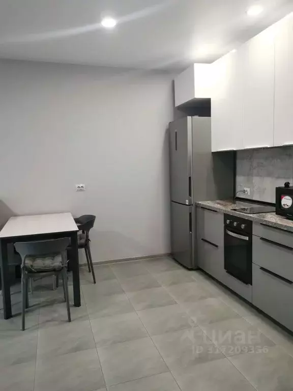 2-к кв. Алтайский край, Барнаул Сиреневая ул., 52 (40.5 м) - Фото 1
