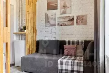 1-к кв. Татарстан, Казань ул. Гаяза Исхаки, 15 (14.0 м) - Фото 1