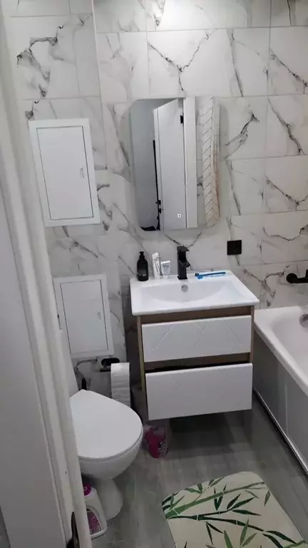 2-к кв. Ленинградская область, Кингисепп Октябрьская ул., 8 (42.0 м) - Фото 1