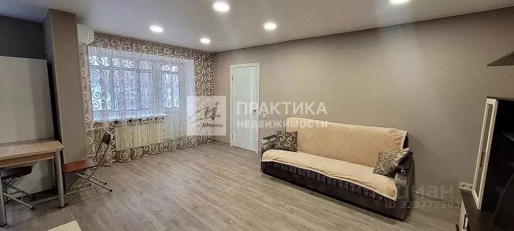 2-к кв. Липецкая область, Липецк ул. Желябова, 7 (44.0 м) - Фото 2