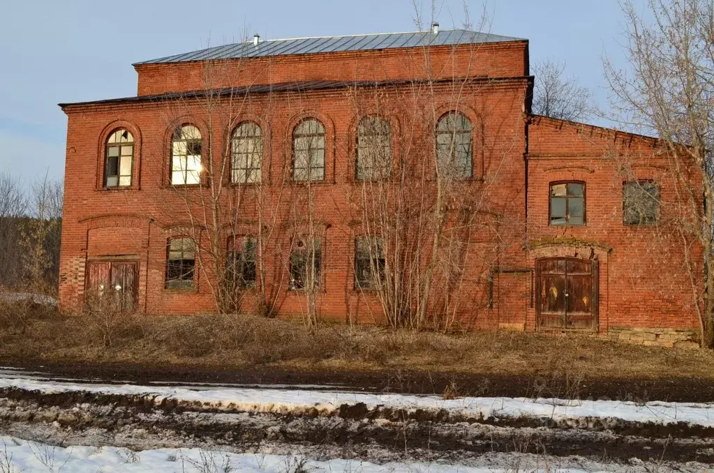 Помещение свободного назначения в Татарстан, Агрызский район, ... - Фото 0