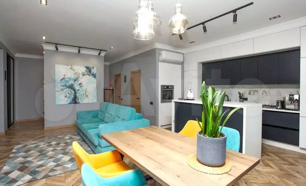 3-к. квартира, 90 м, 2/9 эт. - Фото 1