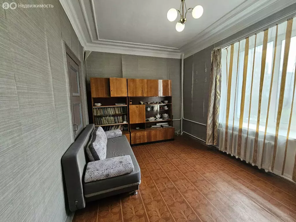 2-комнатная квартира: Хабаровск, улица Ленина, 33 (59.8 м) - Фото 0