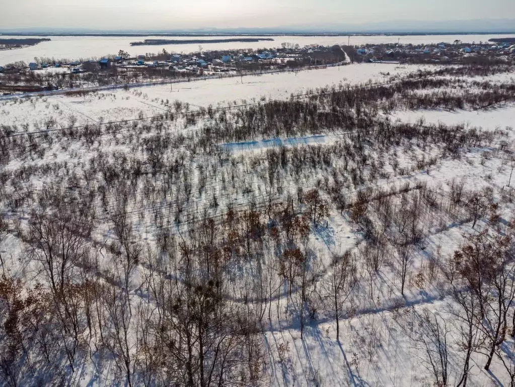 Участок в Еврейская автономная область, Смидовичский район, с. ... - Фото 0