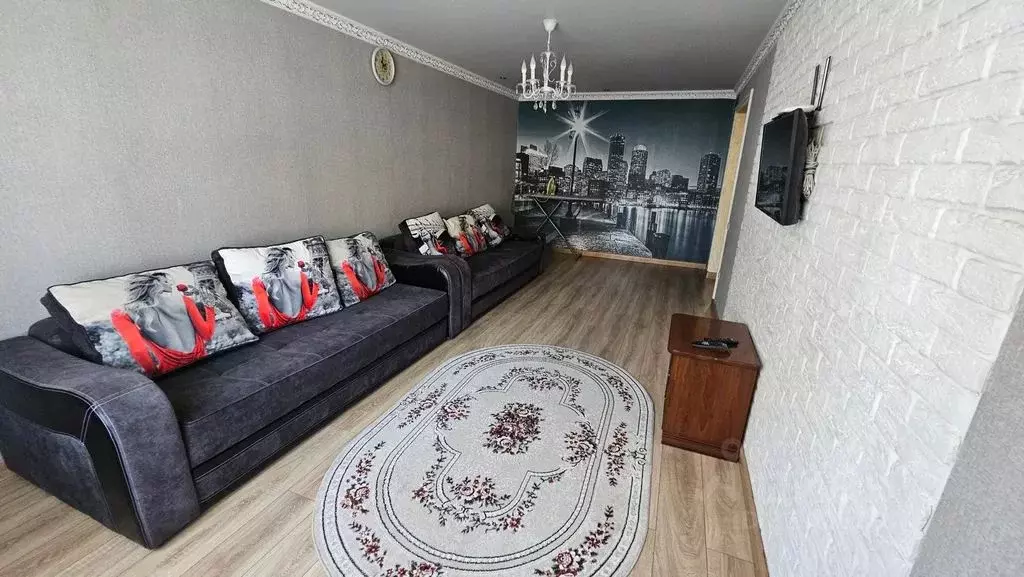 2-к кв. Северная Осетия, Владикавказ ул. Алихана Гагкаева, 7 (60.0 м) - Фото 0