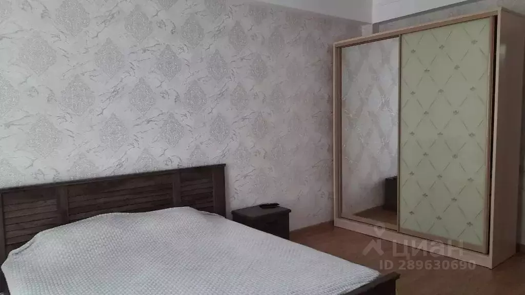 2-к кв. Дагестан, Каспийск просп. Акулиничева, 2 (65.0 м) - Фото 1