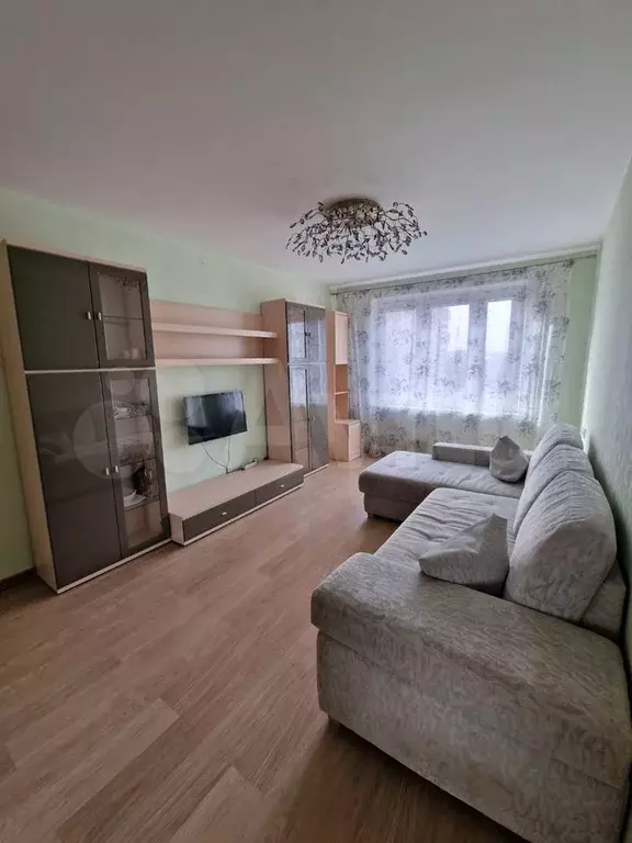 3-к. квартира, 60 м, 8/9 эт. - Фото 1