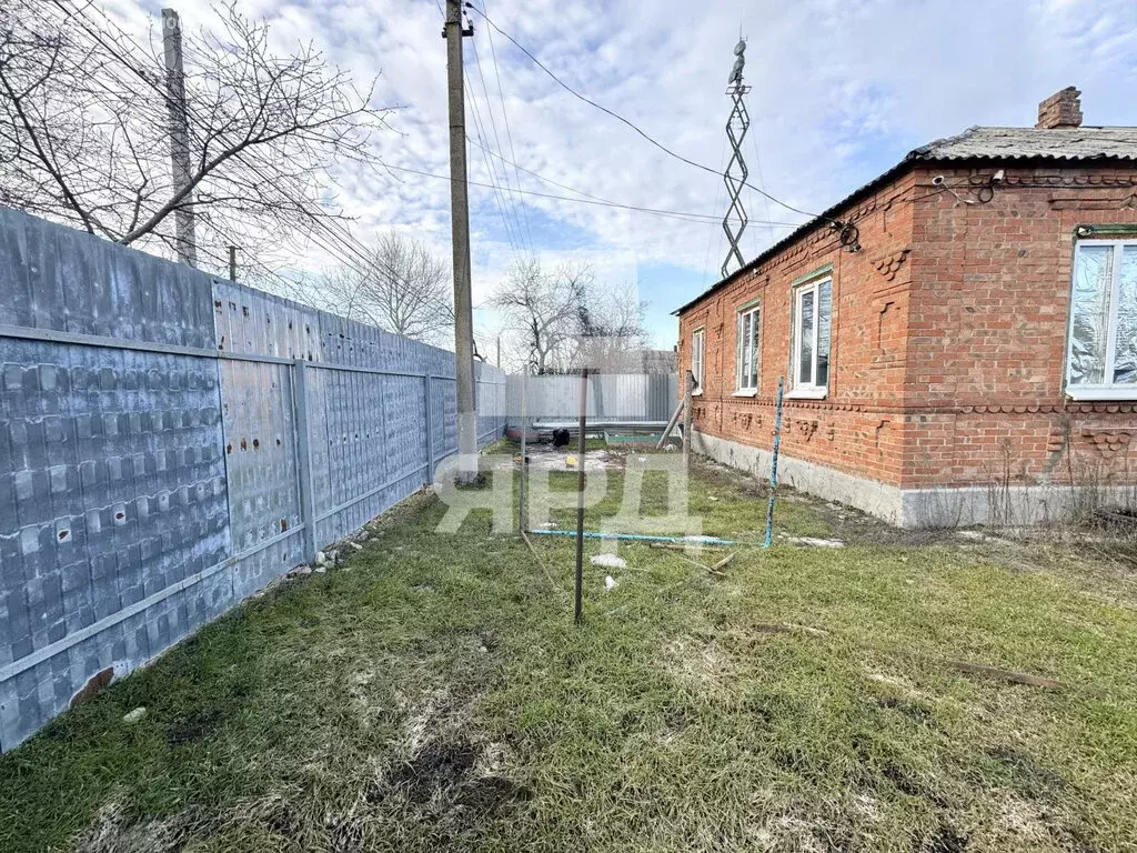 Дом в село Фёдоровка, Почтовая улица, 98 (128 м) - Фото 2