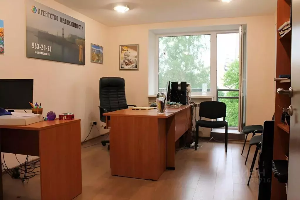 Офис в Санкт-Петербург 6-я Васильевского острова линия, 17 (8 м) - Фото 1