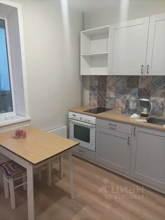 1-к кв. Самарская область, Тольятти Приморский бул., 57 (41.0 м) - Фото 0