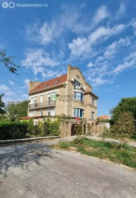 Дом в Евпатория, улица Кирова, 76А (560 м) - Фото 1
