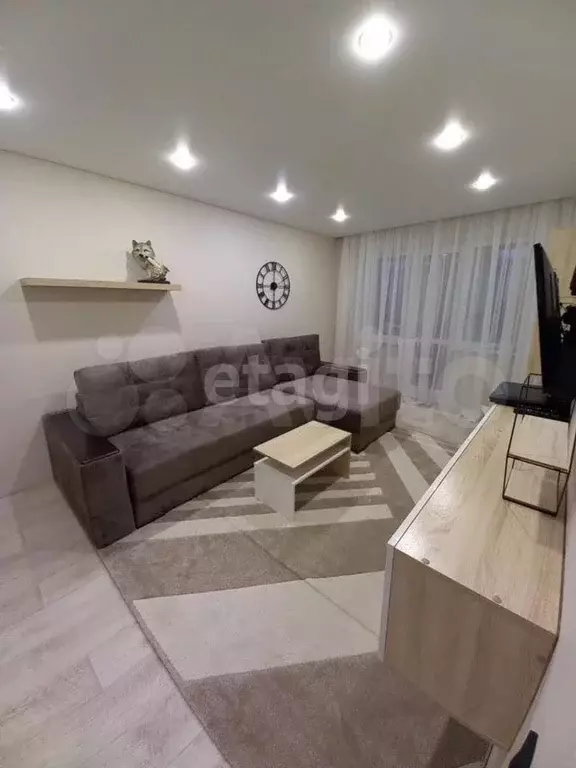 3-к. квартира, 63,1 м, 5/5 эт. - Фото 0