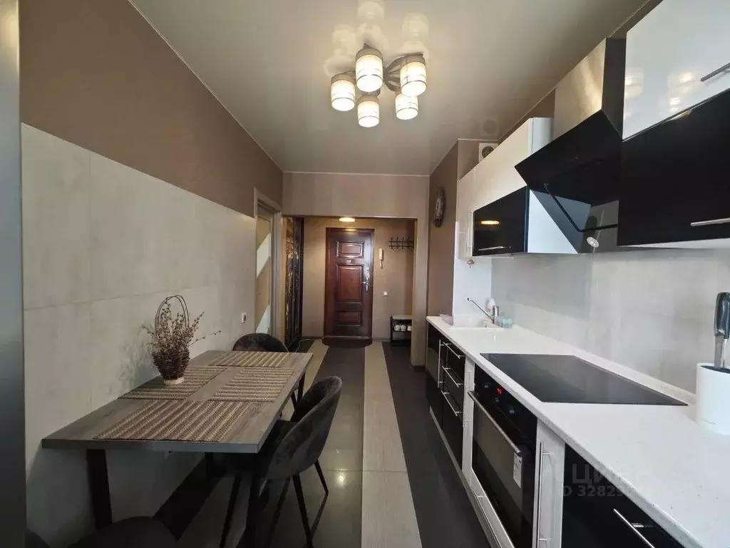 2-к кв. Иркутская область, Иркутск ул. Лермонтова, 297В (53.0 м) - Фото 2