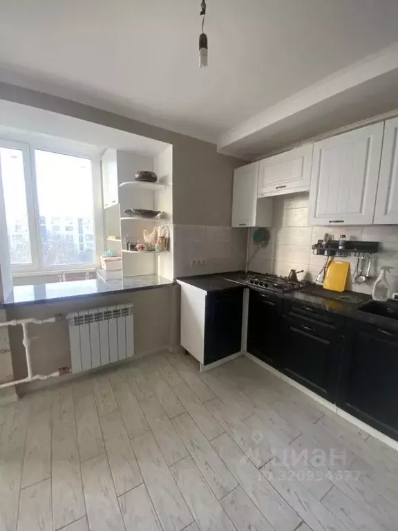 2-к кв. Крым, Евпатория просп. Победы, 56 (48.0 м) - Фото 0