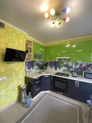 2-к. квартира, 56 м, 3/9 эт. - Фото 0