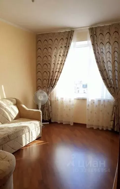 2-к кв. Белгородская область, Белгород ул. 5 Августа, 17 (53.0 м) - Фото 1