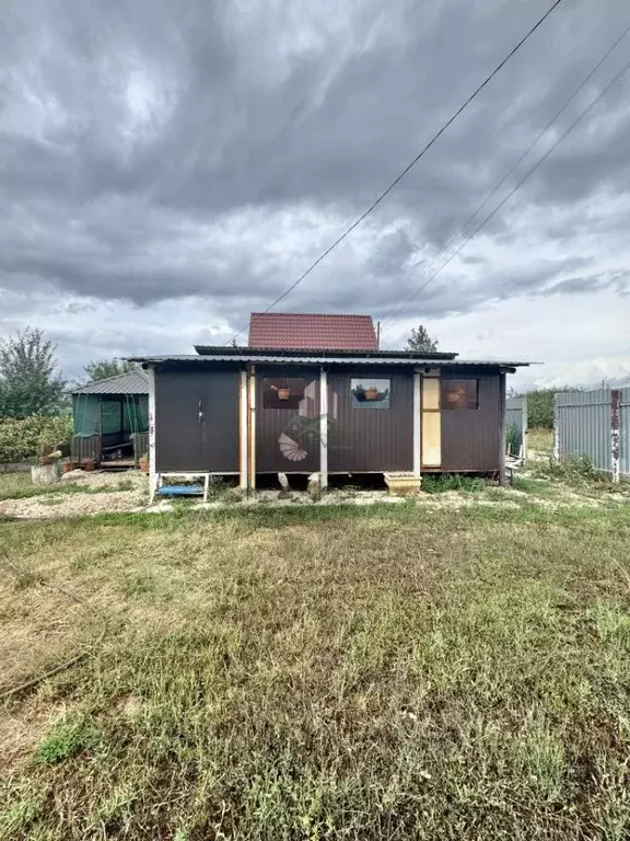 Дом в Саратовская область, Энгельсский район, Красноярское ... - Фото 1