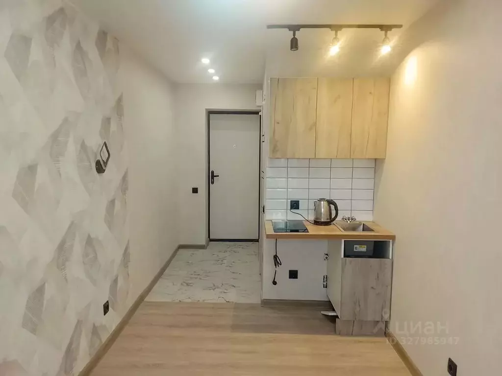 Студия Алтайский край, Барнаул просп. Ленина, 136 (15.0 м) - Фото 1