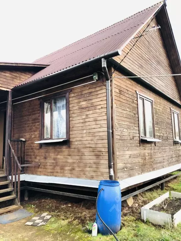 Дом в Ленинградская область, Кировский район, Синявинское городское ... - Фото 0