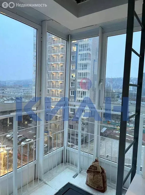 Квартира-студия: Красноярск, улица Лесников, 25 (21.4 м) - Фото 1