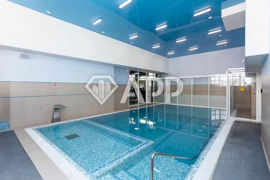 Торговая площадь в Краснодарский край, Новороссийск ул. Видова, 210 ... - Фото 1