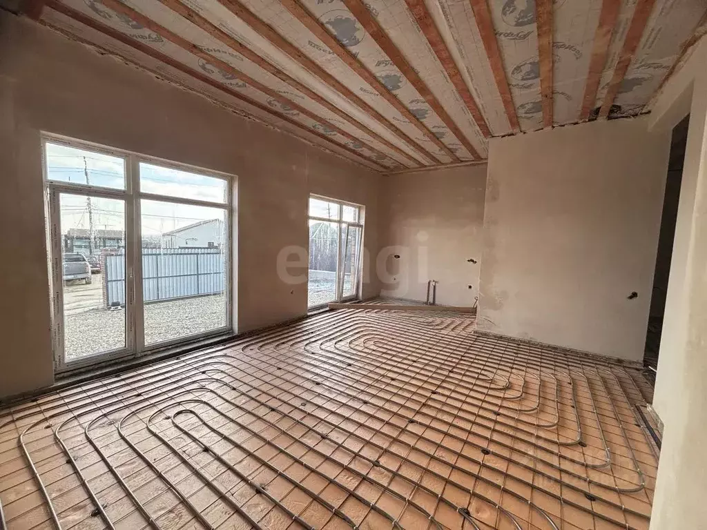 Дом в Краснодарский край, Темрюк ул. Калинина (100 м) - Фото 2