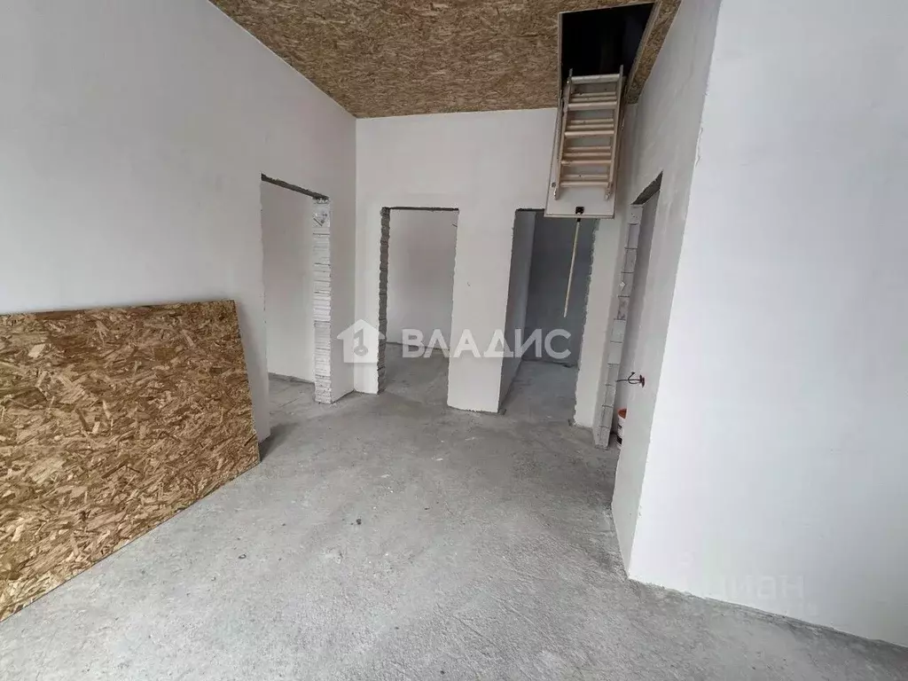 Дом в Калининградская область, Гурьевский муниципальный округ, пос. ... - Фото 1