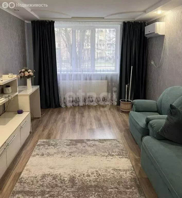 3-комнатная квартира: Джанкой, Проезжая улица, 164 (64.1 м) - Фото 2