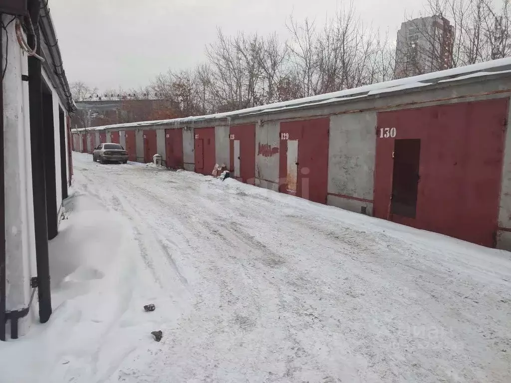 Гараж в Тюменская область, Тюмень Новгородская ул., 27 (22 м) - Фото 1