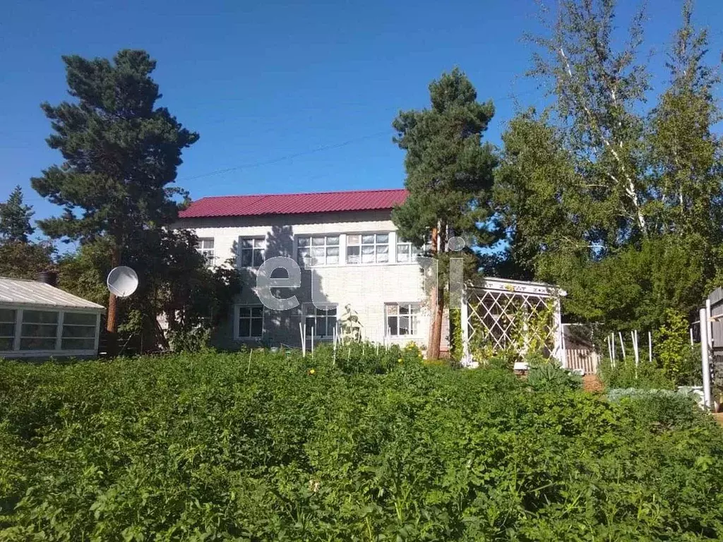 Дом в Саха (Якутия), Якутск ул. Бекетова, 8 (166 м) - Фото 0