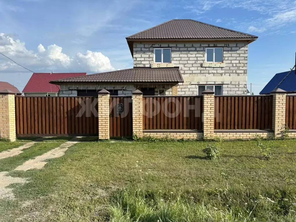 Дом в Новосибирская область, Коченево рп ул. Ярославская (188 м) - Фото 1