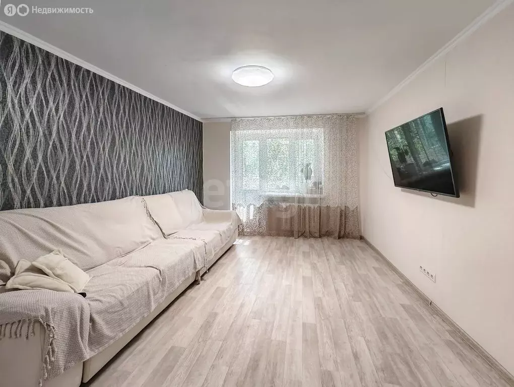 3-комнатная квартира: Тюмень, улица Щербакова, 110 (60.8 м) - Фото 2