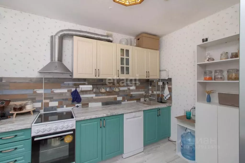 3-к кв. Тюменская область, Тюмень ул. Щербакова, 150к1 (60.0 м) - Фото 0