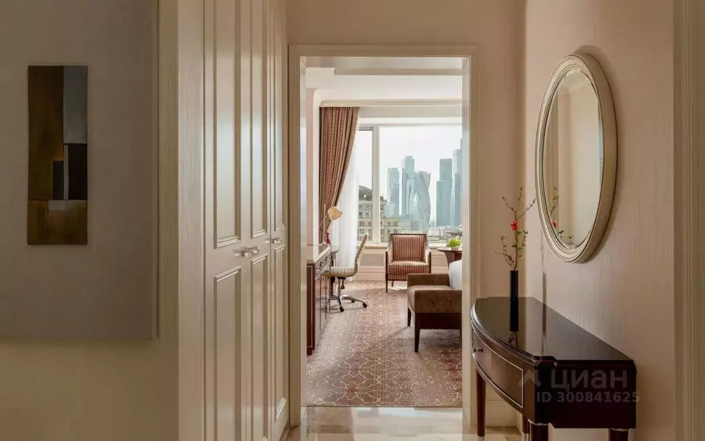 Комната Москва Новинский бул., 8С2 (42.0 м) - Фото 2