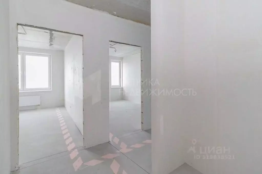 2-к кв. Тюменская область, Тюмень Харьковская ул., 72Б (74.4 м) - Фото 1